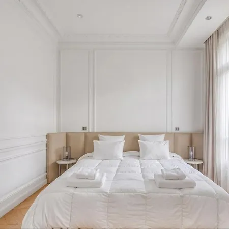 3br Champs Elisee Jean Mermoz